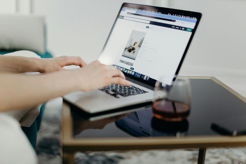 The Rise of Minimalist Web Design: Less is More in 2024